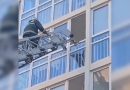 Спасенный от падения с пятого этажа ребенок был заперт на балконе в Анкудиновке